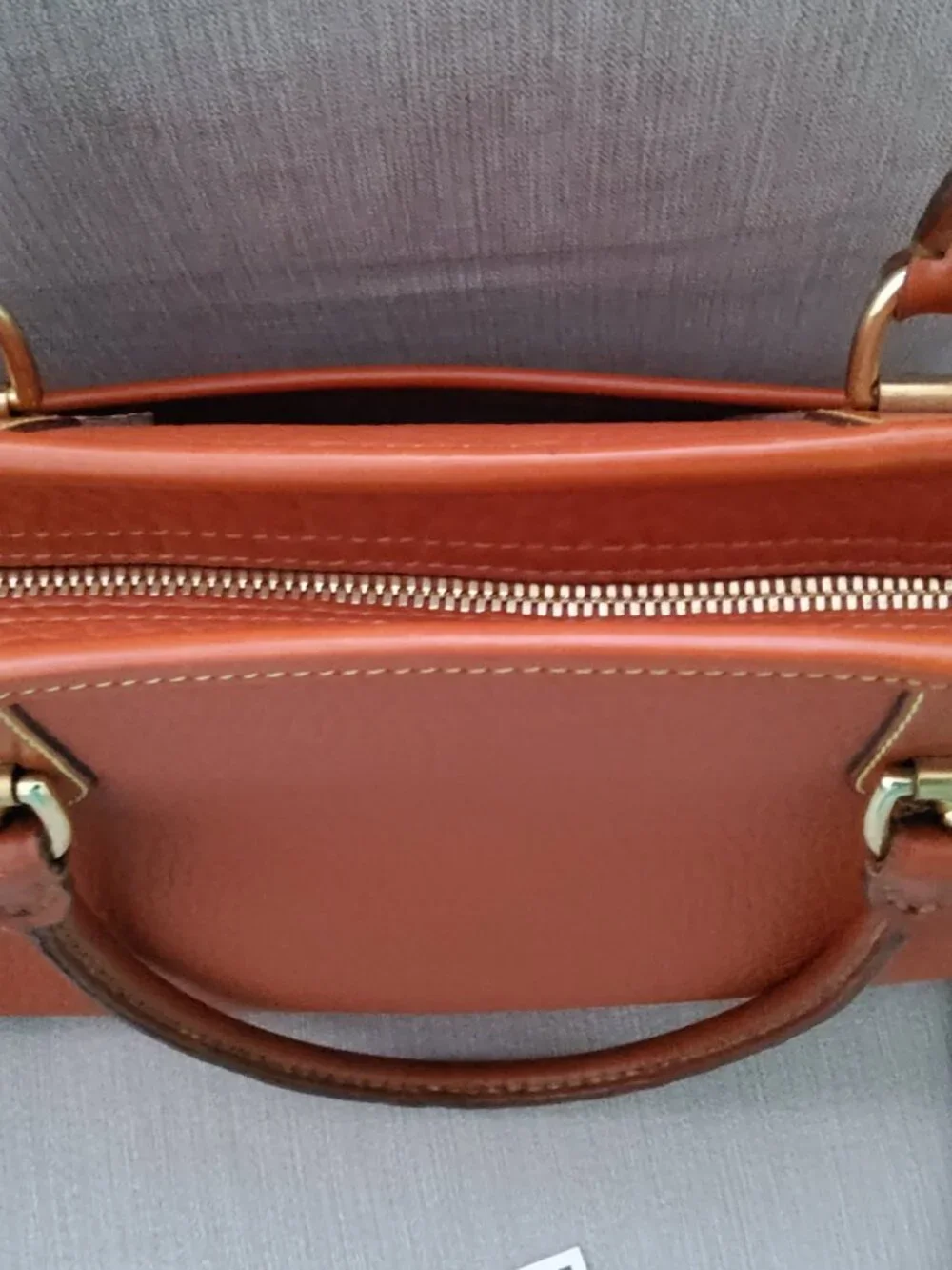Original Dooney & Bourke Like New with Tags Buckle Satchel R212 in British Tan